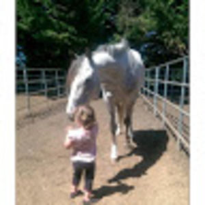 Meet your Posher, Adrianne